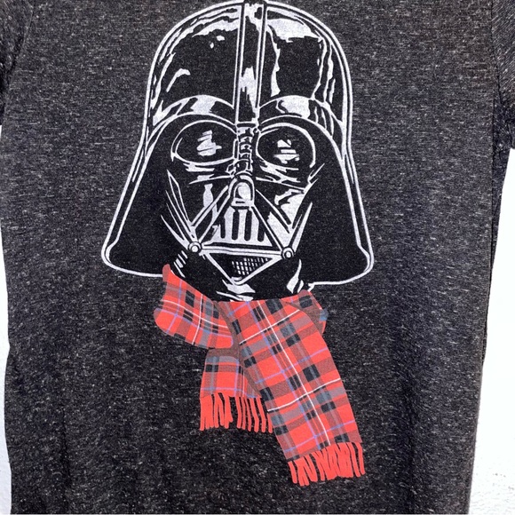 Star Wars Dark Vader Christmas women’s shirt size small - Picture 6 of 8